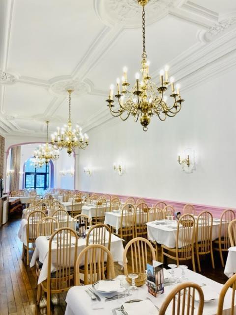 Grand Hotel De La Basilique Lourdes Buitenkant foto